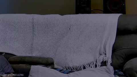 Dilldough405 online show from 3, 3, 2025