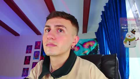 Snapshot of dimitri_bilak_ chatting on 6, 12, 2024 Julian Independent Model online show from 6, 12, 2024