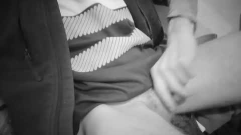 dimoni_ online show from 8, 4, 2026