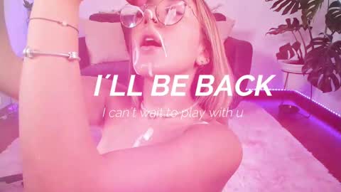 Snapshot of dina_ride chatting on 21, 2, 2025 online show from 21, 2, 2025