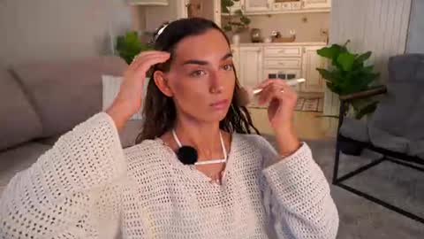 Snapshot of dinacaguimbal chatting on 14, 6, 2026 Dina and ill be glad to be here with you follow to me online show from 14, 6, 2026