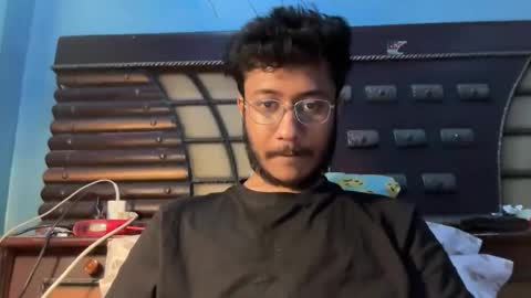 Snapshot of dinchain chatting on 9, 5, 2026 Dinchain online show from 9, 5, 2026