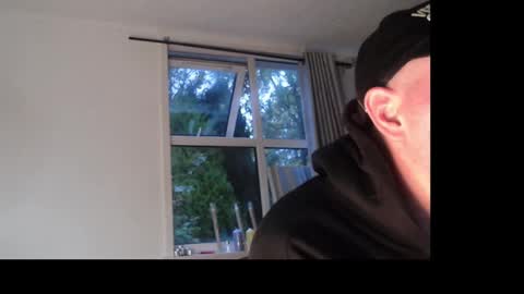 Snapshot of dinosilk chatting on 29, 10, 2025 dinosilk online show from 29, 10, 2025