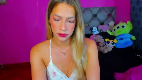Snapshot of dione_sexyy chatting on 23, 6, 2026 IG dionemontecarlo19 online show from 23, 6, 2026