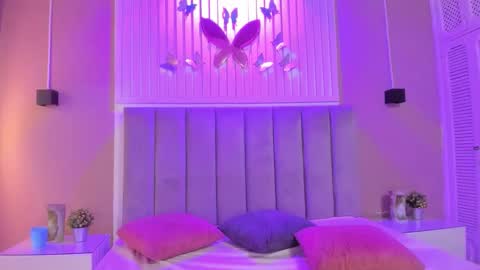 Cristal  online show from 9, 11, 2025