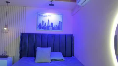 Snapshot of diosa_cristal chatting on 17, 6, 2026 Cristal online show from 17, 6, 2026