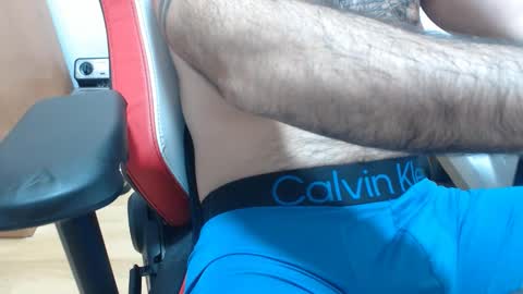 Snapshot of dirfocus chatting on 14, 10, 2025 Z online show from 14, 10, 2025