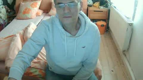 Snapshot of dirk6873 chatting on 4, 1, 2025 Adam Carla online show from 4, 1, 2025