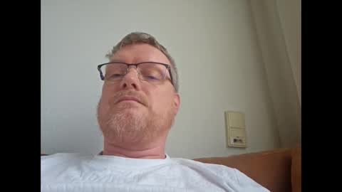 dirkkie1975 online show from 22, 2, 2026