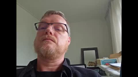 dirkkie1975 online show from 24, 2, 2026