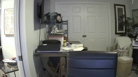 DirtkPitt Fun guy working online show from 24, 3, 2026