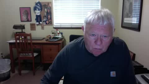 Snapshot of dirtrider195080438 chatting on 21, 4, 2026 dirtrider195080438 online show from 21, 4, 2026