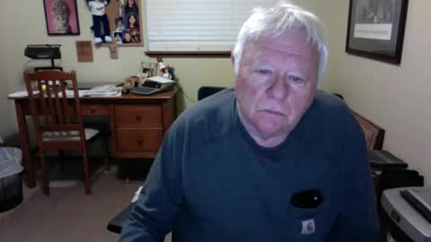 Snapshot of dirtrider195080438 chatting on 20, 5, 2026 dirtrider195080438 online show from 20, 5, 2026