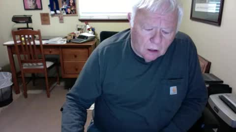 Snapshot of dirtrider195080438 chatting on 23, 5, 2026 dirtrider195080438 online show from 23, 5, 2026