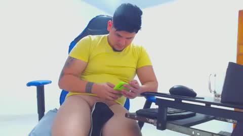 dirty_boylatin online show from 1, 3, 2025