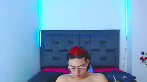 dirty model online show from 22, 9, 2025