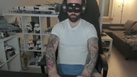 Robert online show from 8, 12, 2024