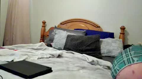 Snapshot of dirtydaisy1998 chatting on 25, 2, 2026 Daisy Wylde online show from 25, 2, 2026