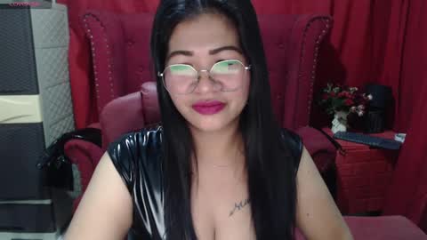 LatexQueen online show from 5, 12, 2024