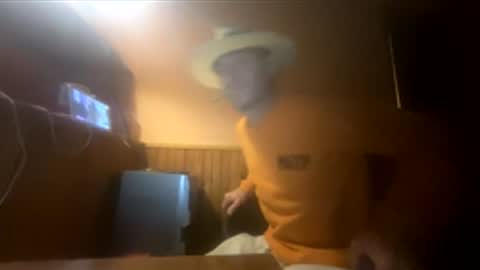 dirtyuniversal online show from 17, 4, 2026