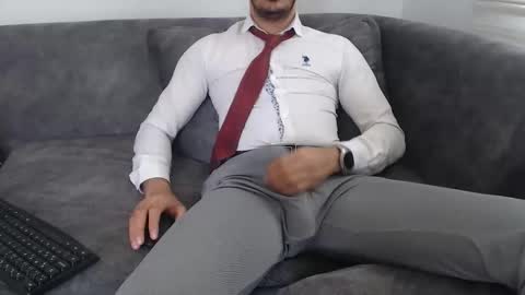 Snapshot of dirtyybooyy77 chatting on 2, 5, 2026 dirtyybooyy77 online show from 2, 5, 2026