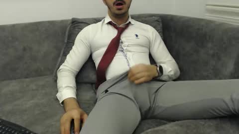 Snapshot of dirtyybooyy77 chatting on 15, 5, 2026 dirtyybooyy77 online show from 15, 5, 2026