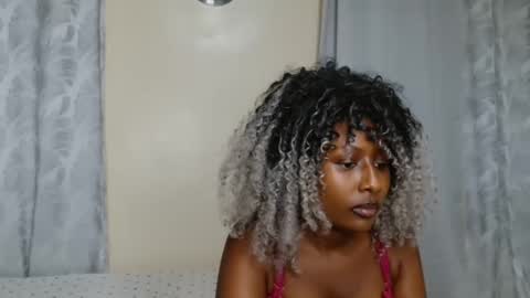 Snapshot of disah_002 chatting on 6, 5, 2026 disah_002 online show from 6, 5, 2026