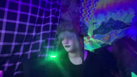 Discarded Reject online show from 10, 2, 2025