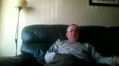 Snapshot of discovery63 chatting on 7, 3, 2026 discovery63 online show from 7, 3, 2026