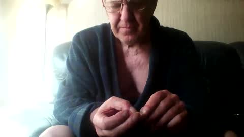 Snapshot of discovery63 chatting on 8, 4, 2026 discovery63 online show from 8, 4, 2026