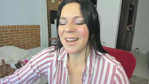 Snapshot of disneey2888 chatting on 30, 5, 2026 disneey2888 online show from 30, 5, 2026
