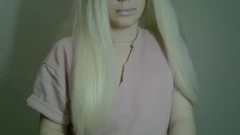 DitaMilton online show from 12, 2, 2025