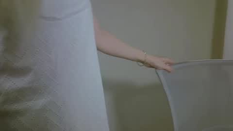 DitaMilton online show from 1, 10, 2025