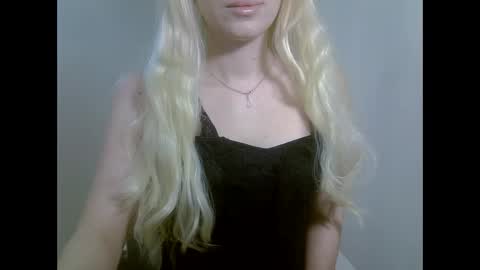 DitaMilton online show from 21, 11, 2025