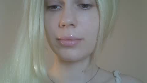 DitaMilton online show from 23, 3, 2026