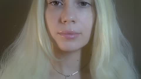 Snapshot of ditamilton chatting on 5, 5, 2026 DitaMilton online show from 5, 5, 2026