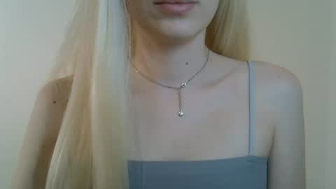 Snapshot of ditamilton chatting on 18, 7, 2026 DitaMilton online show from 18, 7, 2026