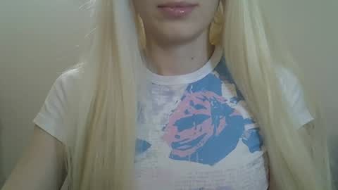 Snapshot of ditamilton chatting on 6, 8, 2026 DitaMilton online show from 6, 8, 2026