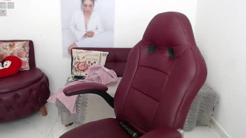 Diva online show from 6, 2, 2025