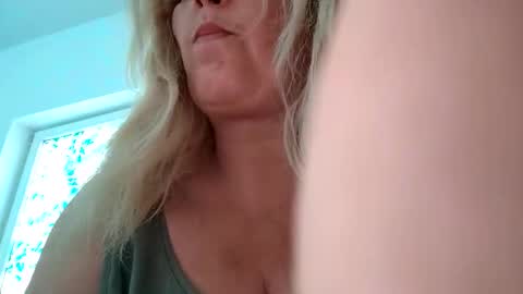 Alexxa online show from 20, 4, 2026