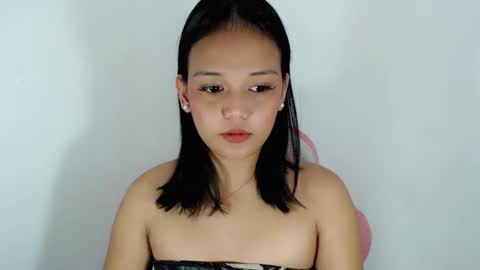 Crystal mae online show from 19, 5, 2026