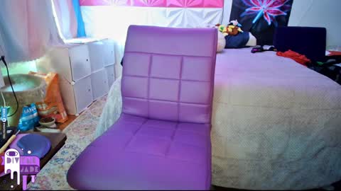 Jade Divyne online show from 7, 12, 2024