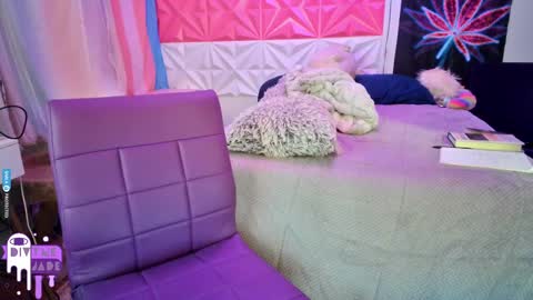 Jade Divyne online show from 25, 2, 2025