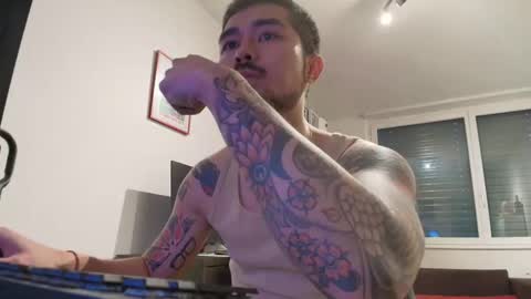 Snapshot of dixonhuang chatting on 8, 10, 2025 D online show from 8, 10, 2025