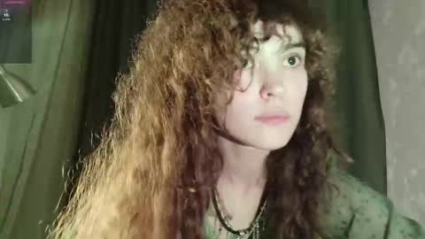 Snapshot of dizer_clop chatting on 21, 11, 2025 Dizer online show from 21, 11, 2025