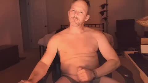 Snapshot of dj_diesel_rat chatting on 17, 10, 2025 dj_diesel_rat online show from 17, 10, 2025