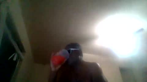 Snapshot of djbignuttsbrownass24 chatting on 15, 3, 2026 djbignuttsbrownass24 online show from 15, 3, 2026