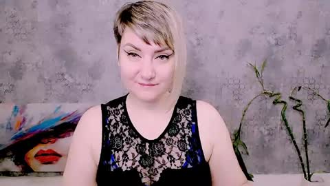 djullia online show from 31, 5, 2026