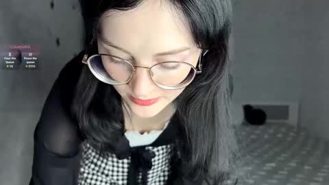 Annie PVT IS OPEN online show from 1, 11, 2025