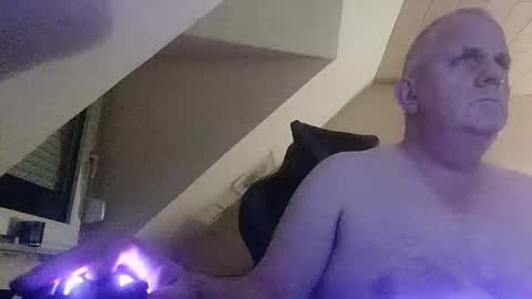 doggy2629 online show from 29, 10, 2025